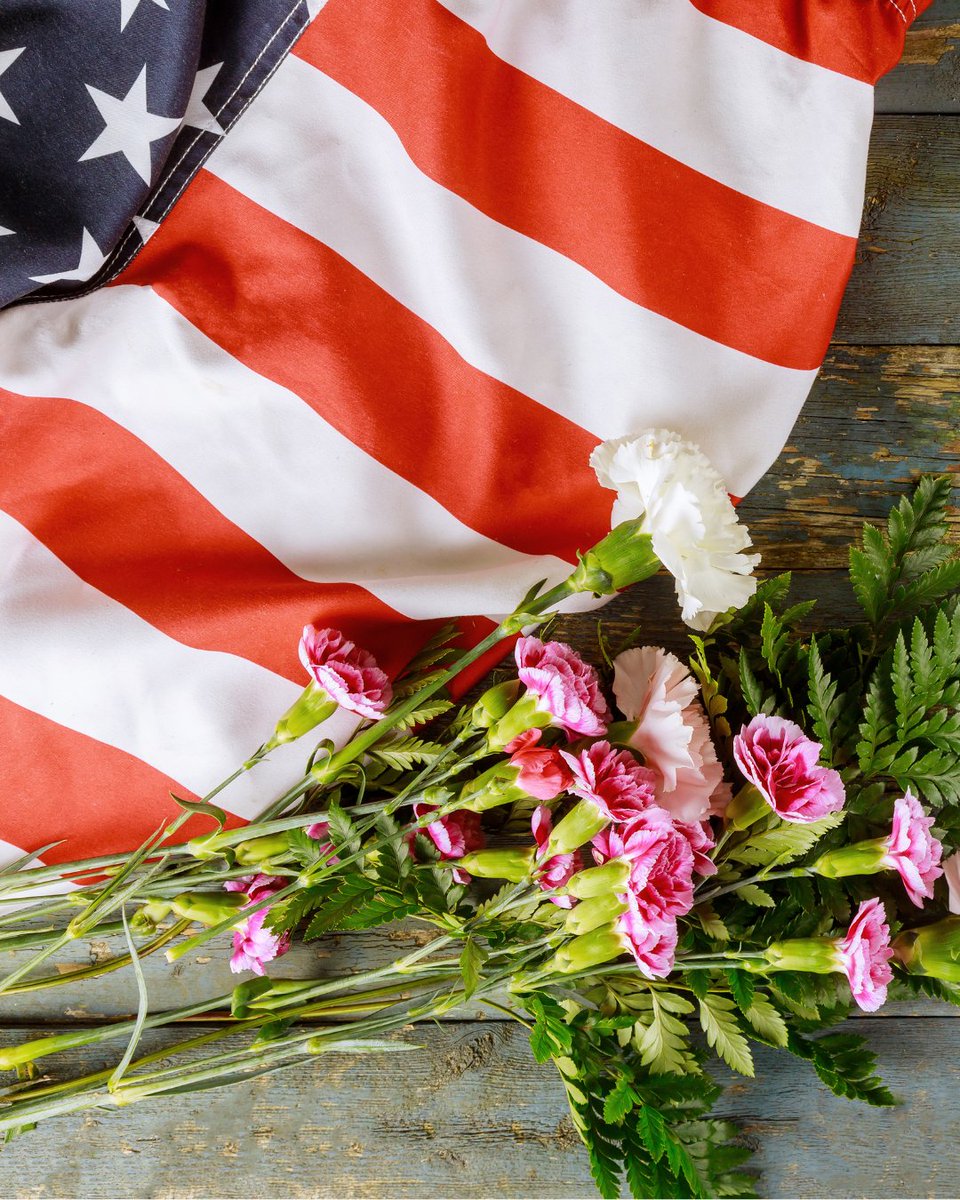 Happy Memorial Day from your Berlin Packaging team. 

Today we remember the brave men and women who have sacrificed their lives for our country. Please note that we are closed today in observance of the holiday.

#memorialday2025