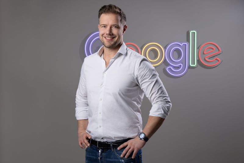 MICHAL STEFANSKI, Google: „U Google-u suštinski verujemo da je budućnost TV-a konvergentna i inteligentna“ advertiser-serbia.com/michal-stefans…
