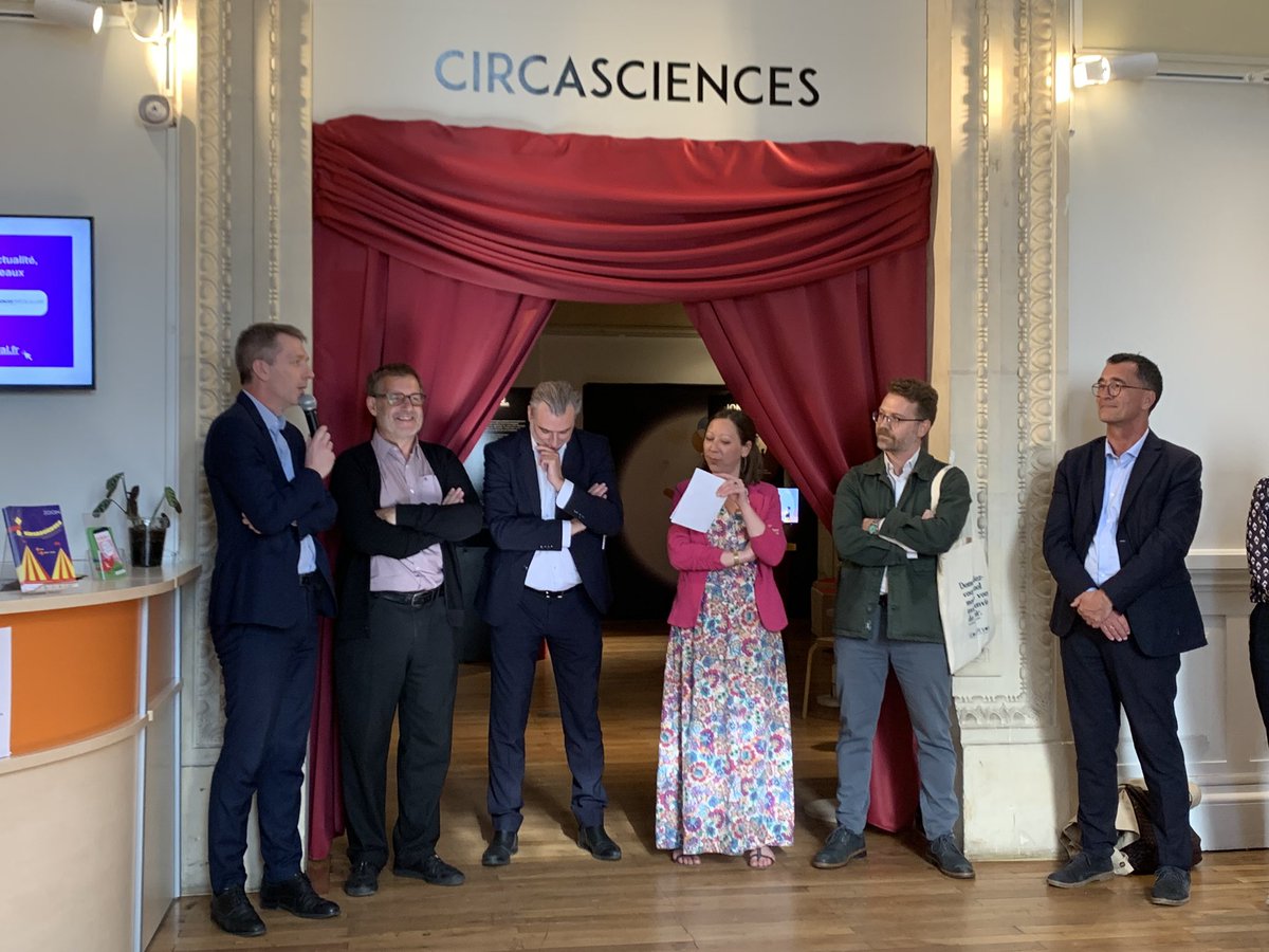 Benoît Lion (@benoitmayenne) on Twitter photo Inauguration de l’exposition Circasciences au Zoom. La connaissance et la culture scientifiques à portée de tous.
Avec le soutien du département de <a href="/lamayenne/">La Mayenne, le Département</a> Inauguration de l’exposition Circasciences au Zoom. La connaissance et la culture scientifiques à portée de tous.
Avec le soutien du département de <a href="/lamayenne/">La Mayenne, le Département</a>