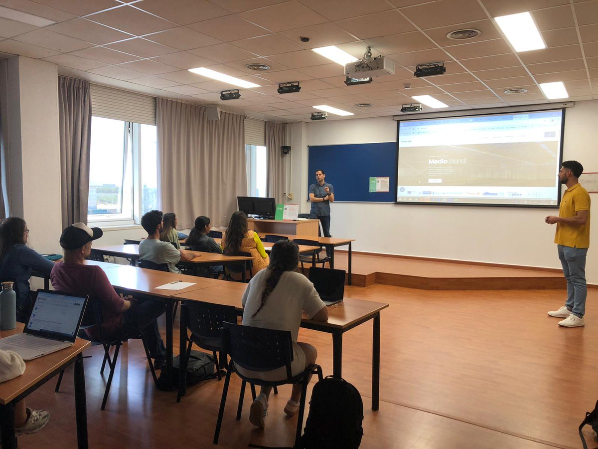 🗣️ Comenzamos las formaciones de #PescaHAB en #Andalucía, y durante los próximos 4 meses acompañaremos al alumnado en un recorrido formativo de 175 horas. Visitaremos puertos, lonjas y organizaciones pesqueras, y trabajaremos con casos prácticos del ámbito de la consultoría. 🌊🐟