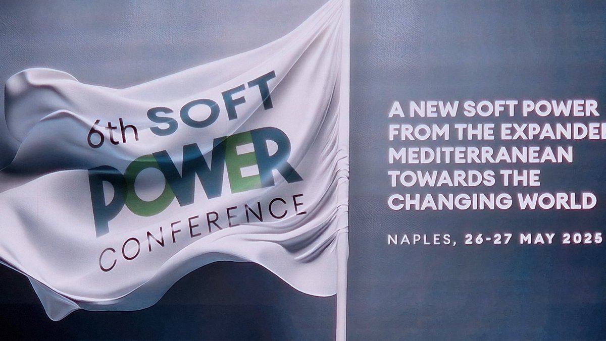 PhilippeMichelK's tweet image. #Naples Participation à la 6e édition de la conférence sur le Soft Power organisée par Francesco Rutelli, ancien Maire de Rome et cofondateur avec @bayrou de notre formation européenne @democrats_eu l'occasion pour moi de faire connaissance avec Gaetano Manfredi maire de Naples.