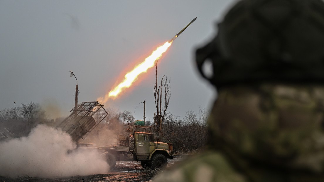 RusiaInforma's tweet photo. 🇷🇺📄⚡🇺🇦Ataques de Rusia son una respuesta a los golpes masivos de Kiev contra objetivos civiles rusos - Kremlin.

"Vemos a los ucranianos golpeando nuestras instalaciones de infraestructura social, infraestructura pacífica. Se trata de un ataque de represalia, un ataque de https://t.co/U2srpxlQrg