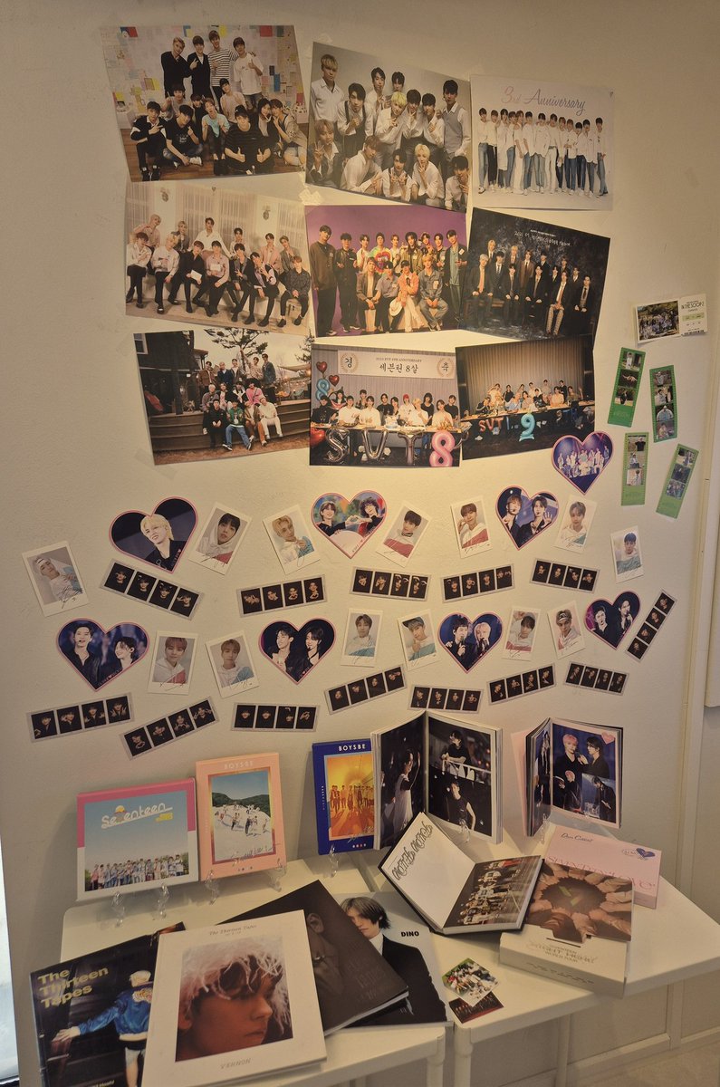dklove_byeol's tweet photo. 10주년을 맞아 너무 좋은 생카 열어주셔서 감사해요!! 공굿으로 진짜 너무 예쁘게 꾸며 놓으셨구 너무 즐겁게 생카를 즐기다 왔어요!  티셔츠도 사서 오늘 10주년이여서 출근할때 입고 출근한 캐럿입니다❤️
#세븐틴캐럿_일촌파도타는중
#세븐틴월드개장_10주년
#팀세븐틴_너에게_Going https://t.co/hEGyhez1e5