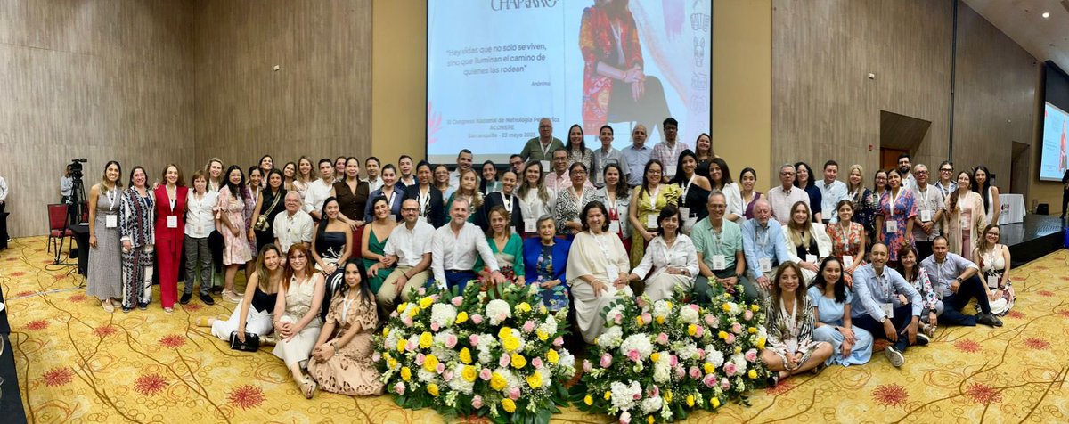 Tunefrologopediatra (@tunefrologoped) on Twitter photo Gracias a <a href="/Aconepe1/">Asociación Colombiana de Nefrología Pediátrica</a> por invitarme como ponente al congreso de nefrología pediátrica más importante del país.
Felicitaciones a la Dra. Diana Bello, nueva presidenta, y reconocimiento especial a la Dra. Luz Esthella González Chaparro por su legado.
#ACONEPE #NefroPediatría Gracias a <a href="/Aconepe1/">Asociación Colombiana de Nefrología Pediátrica</a> por invitarme como ponente al congreso de nefrología pediátrica más importante del país.
Felicitaciones a la Dra. Diana Bello, nueva presidenta, y reconocimiento especial a la Dra. Luz Esthella González Chaparro por su legado.
#ACONEPE #NefroPediatría