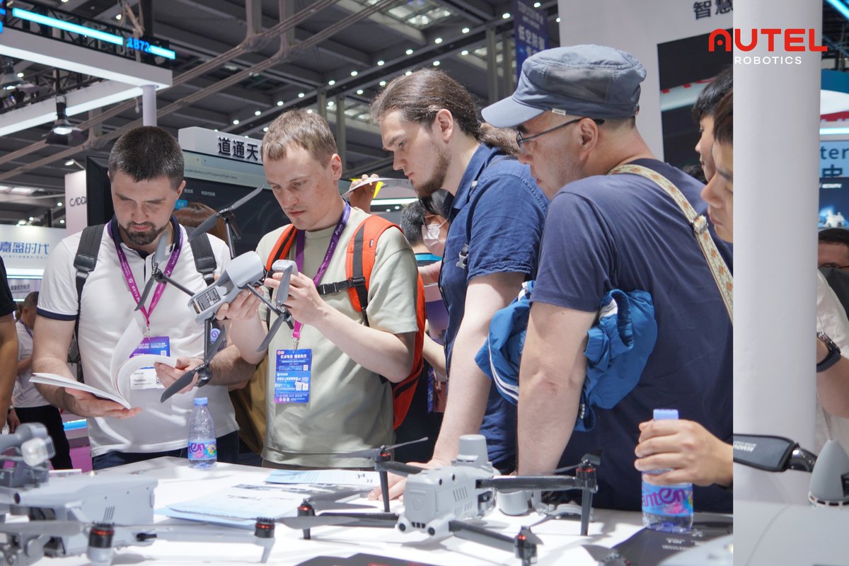 AutelRobotics's tweet image. ✨ #Autel Robotics at UAS EXPO 2025: Every Day Was LIT!

🙌 A MASSIVE SHOUTOUT to our friends, customers, guests, and fellow #drone enthusiasts who visited our booth &amp;amp; made the expo unforgettable! See you next #UASEXPO!

👉About Autel drones: bit.ly/43umM8O

#UAV