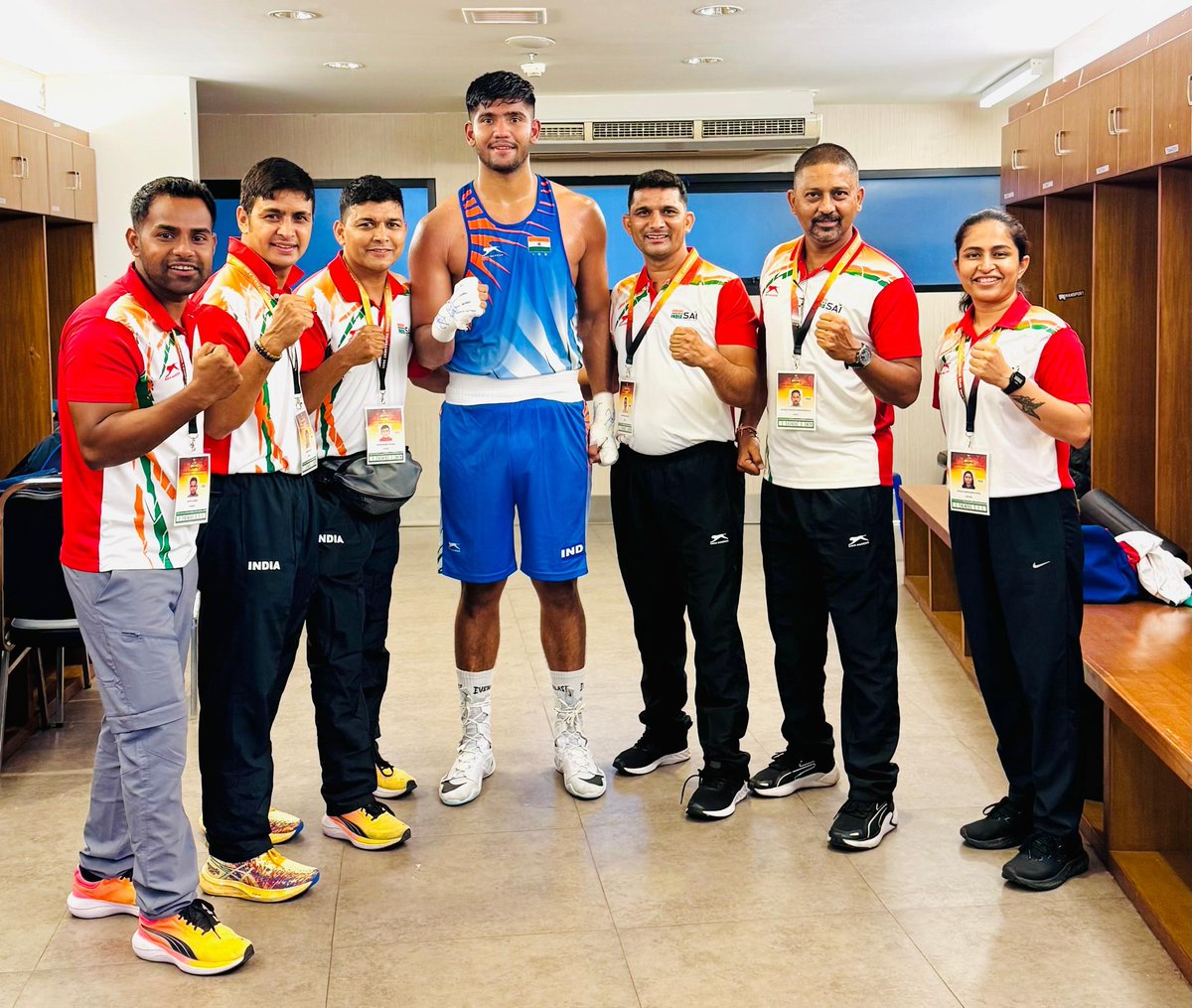 🥊 Semifinals Bound! 🇮🇳

Sanju and Anshul Gill cruise into the last four at the Thailand Open 2025 with dominant 5-0 wins! 💪

Medals confirmed, eyes on the final now. 🔥

#BFI #PunchMeinHaiDum #ThailandOpen