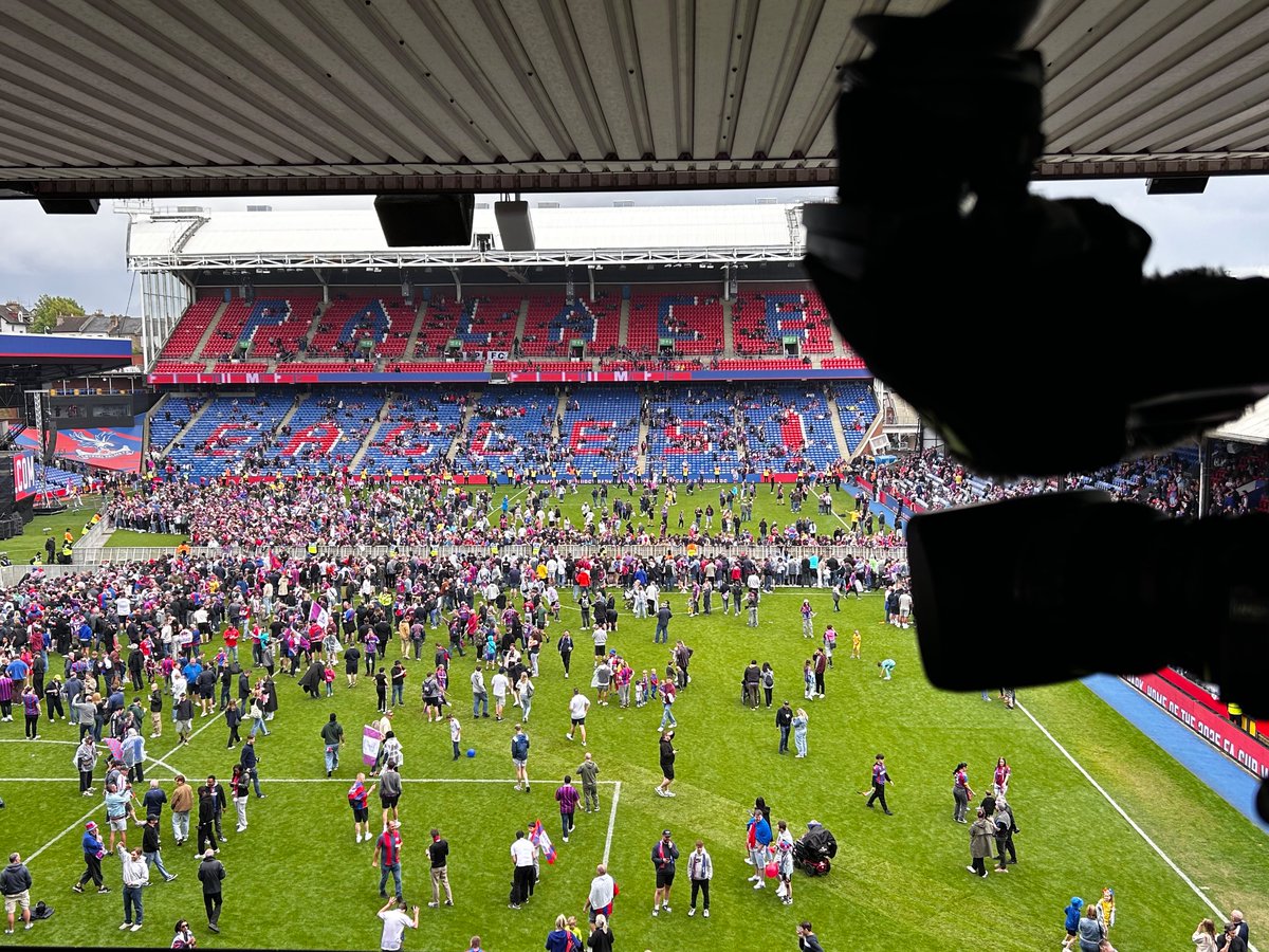 The Party on the Pitch event at Selhurst Park is getting underway soon following Crystal Palace’s FA Cup win!

The eagles are the 45th team to get their name on the trophy which is also their first major title.

🏆 🦅 🔴🔵🔴🔵