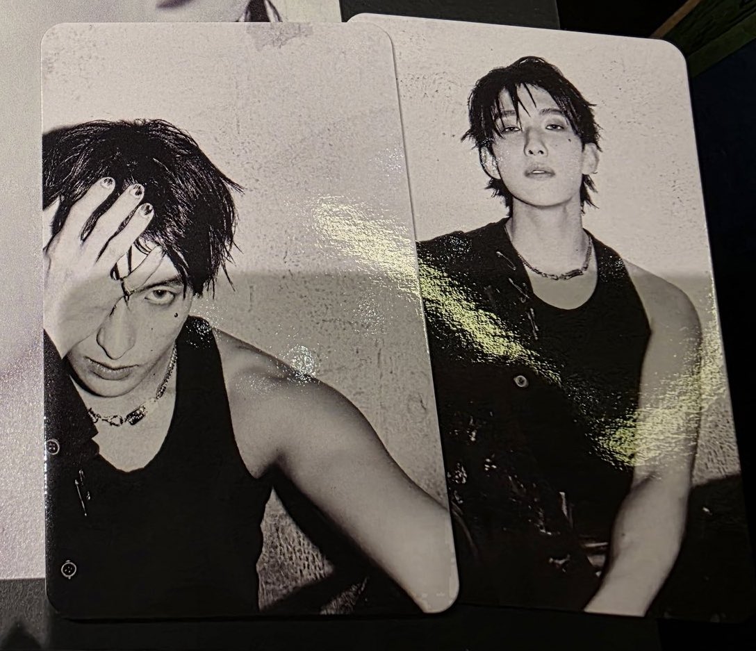 KyeomsBaekery's tweet photo. WTF DOKYEOM😭😭 HE’S HELLA INSANE😭😭😭😭

THE PHOTOCARDS FROM DAREDEVIL VER ARE INSANEEEEEEEE #도겸 https://t.co/EIeutsIu2w
