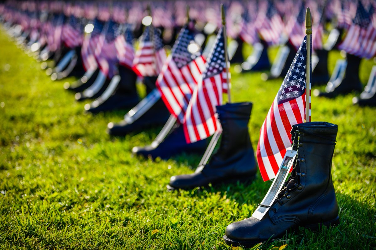 We pause to honor those who gave their lives for our Nation.

We reflect on their legacy and reaffirm our mission in automating casualty care to support the health &amp; readiness of those who serve &amp; deliver more efficient care for our Warfighters.

#HonorTheFallen #MemorialDay