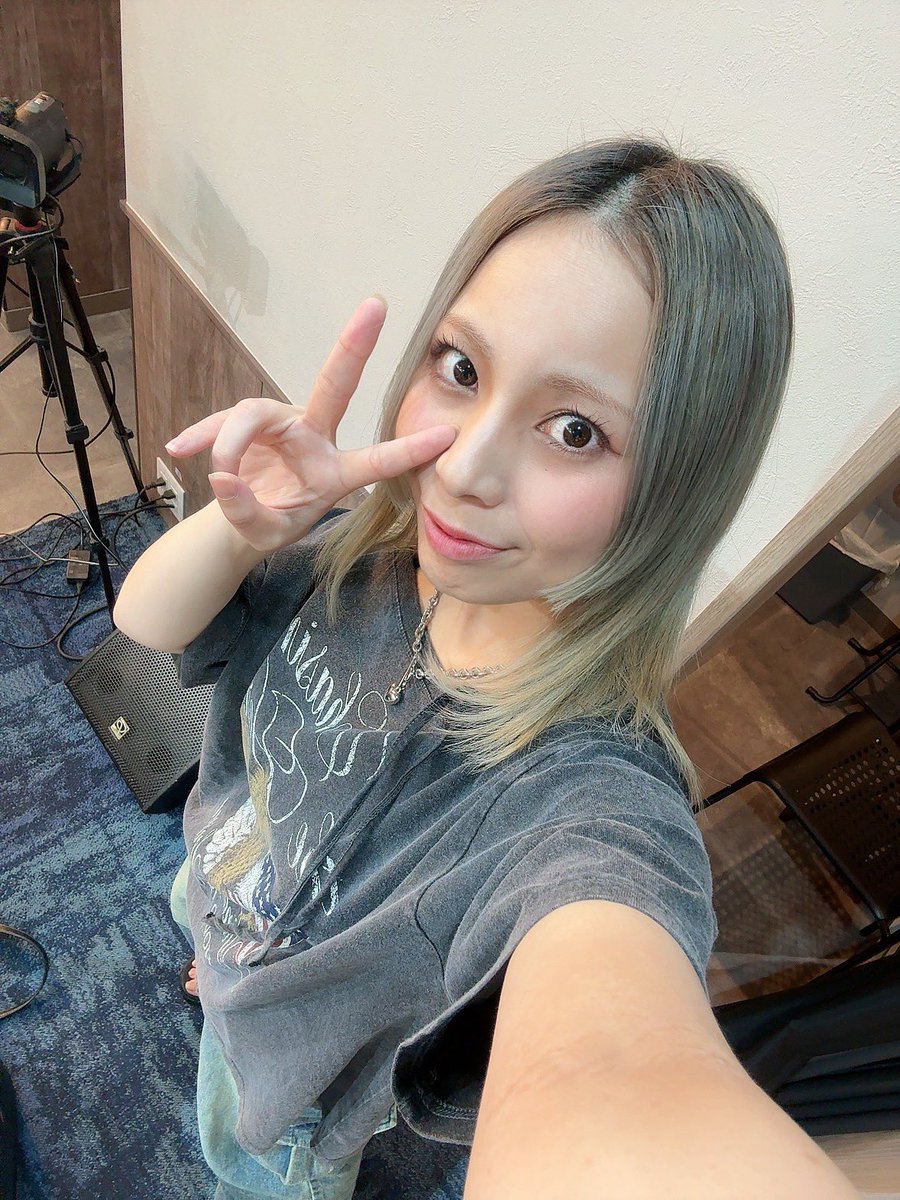 elio_angelique's tweet photo. #えすえーわいえー
@38Mitsuki 
SAYAちゃん復帰！出演できたのよかった！
おしゃべりは歌う事と同じく好きゆえ本領発揮。笑いました！幼い時より病弱であったと話していたけど、そこからパワフルなステージこなす元気印な姿が印象になるまで成長遂げて。
此度大きな転機迎えるところも加え楽しみです。 https://t.co/3Wmqowd98Y