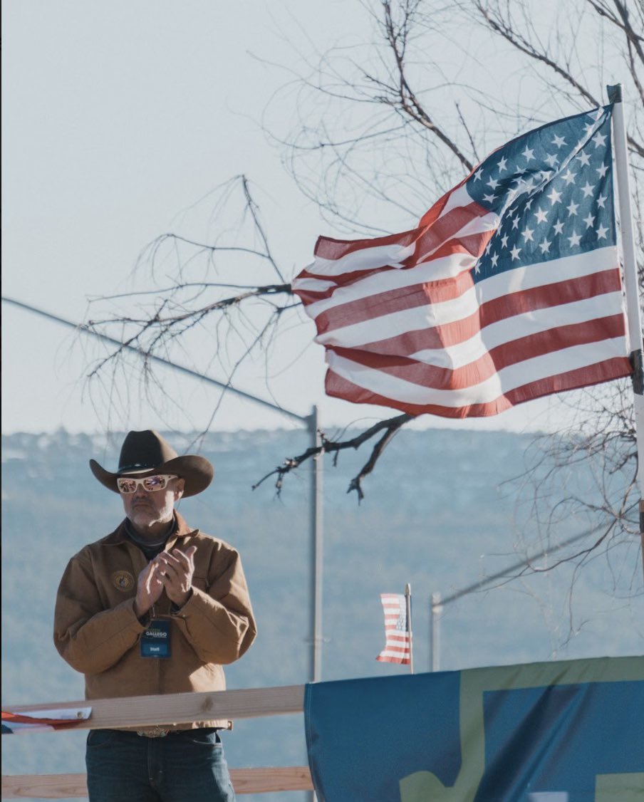 Chuck Rocha tweet media