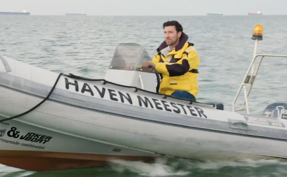 Er zijn raadsbrieven waarvan je een beetje draaierig wordt. Ik dacht even dat het om een Noordzee-egel ging! 🦔 Maar het gaat blijkbaar om een soort ... magische planologische plek? 😵‍💫 Enfin, benieuwd of de wethouder al met de speedboat een inspectie ter plaatse heeft gedaan!