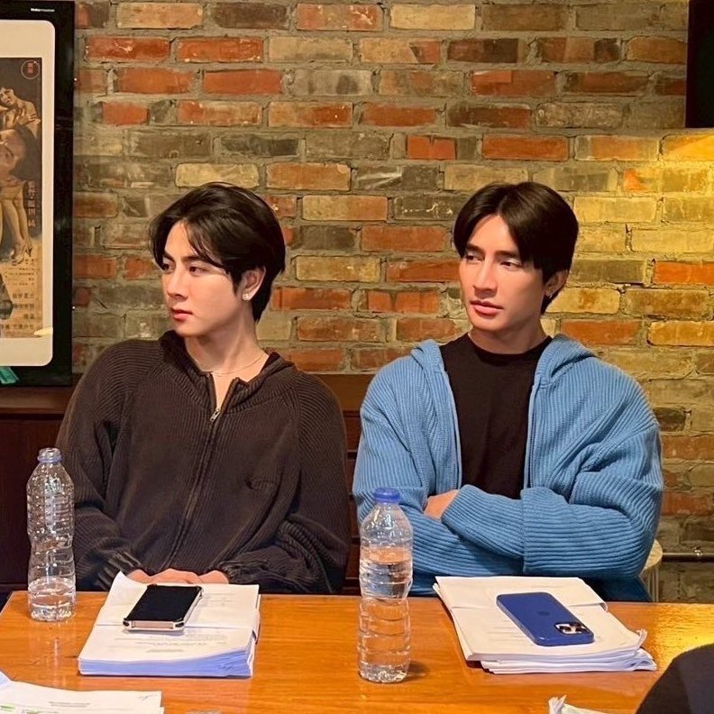 สวยครับมากับใคㅡ                               กู