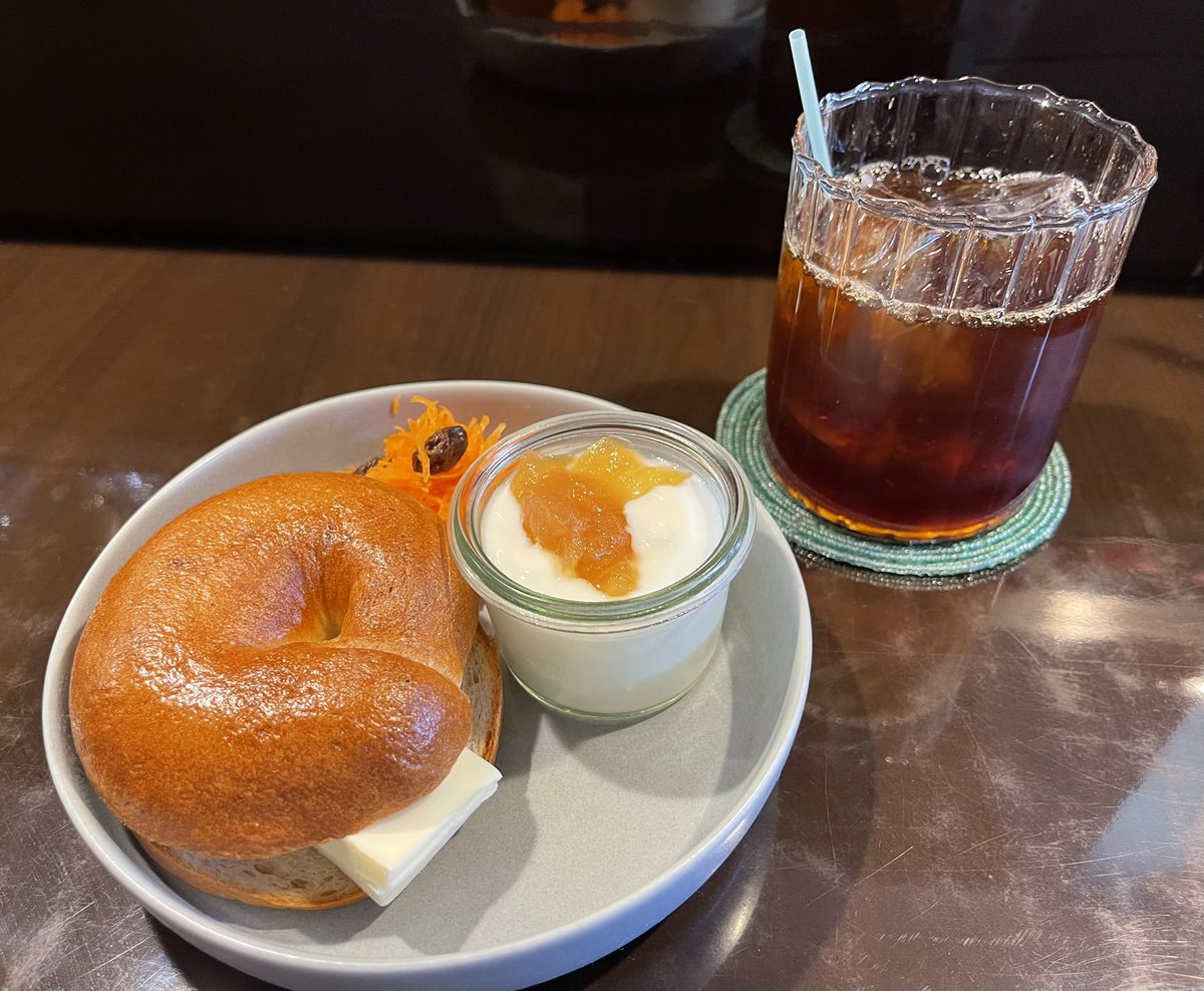yokohama_bages's tweet photo. 「12 COFFEE AND BAKE」さん
ドリップコーヒー
ETHIOPIA HAMASHO SIDAMA
NATURAL
ベーグル
ご馳走様でした！

#12COFFEEANDBAKE
#DripCoffee
#ドリップコーヒー
#LEAVESCOFFEEROASTERS
#ETHIOPIA 
#HAMASHO 
#SIDAMA
#Natural 
#アイスコーヒー
#ベーグル
#カフェ
#新丸子
#武蔵小杉 https://t.co/xrRHIpNoq4