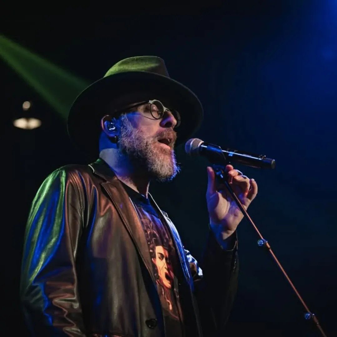 See you tomorrow, Tuesday 27th May at Istituto Italiano di Cultura in Brussels 🇧🇪
Tickets available linktr.ee/mariobionditour
Ph. Pixxproject

#mariobiondi #live #internationalshows2025
