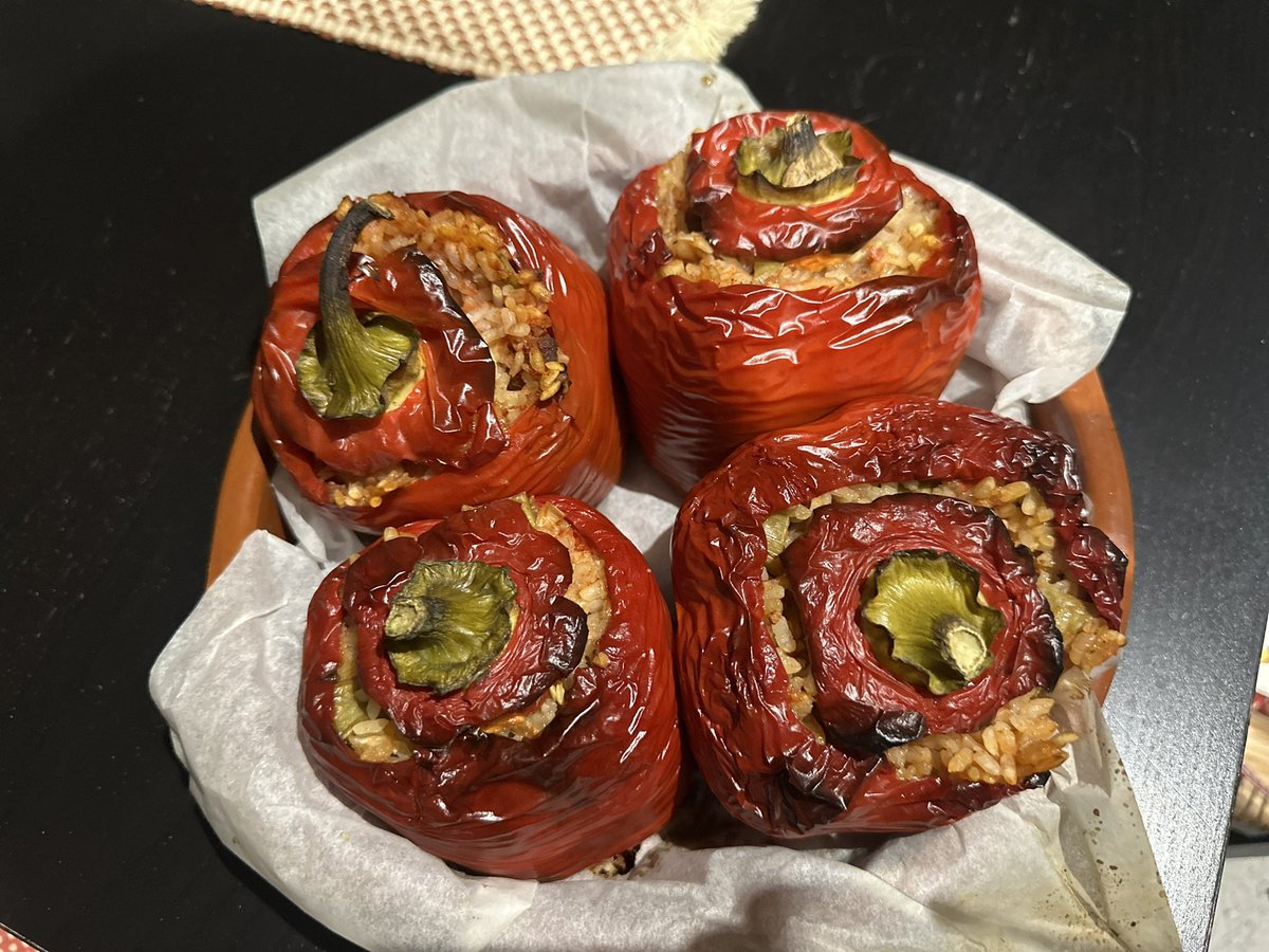 Cafarnaüm 🦋 tweet media