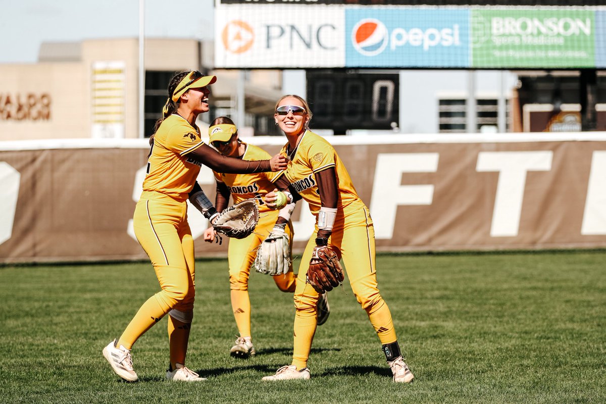 Western Michigan Softball tweet media