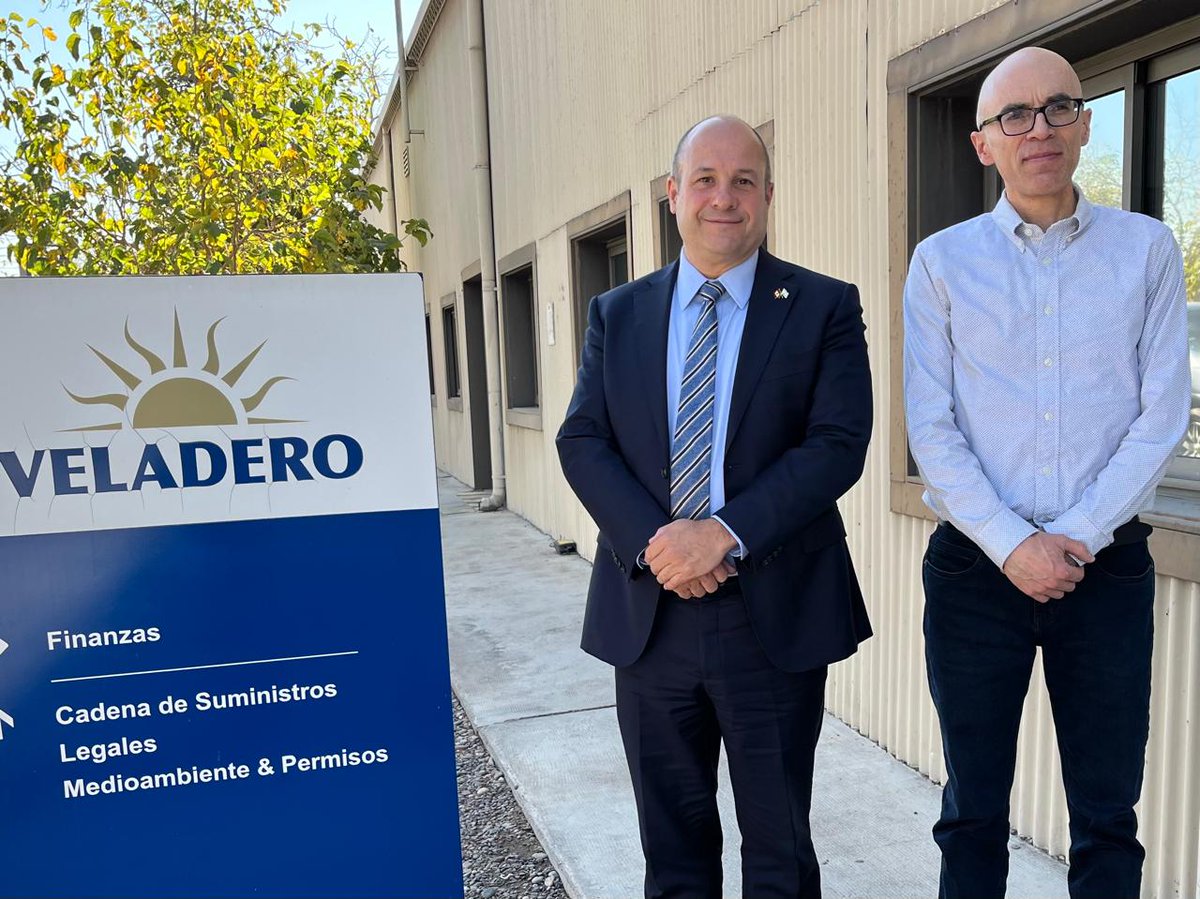 CanadaArgentina's tweet photo. In #SanJuan, Ambassador Wheeler had the opportunity to visit Canadian companies that contribute to local development, such as Los Azules, Finning, Veladero, and the recently opened Unicorn for technical training with Canadian institutions.
#SharingExperiences #CloseTies 🇨🇦🇦🇷 https://t.co/piCGmW5be4