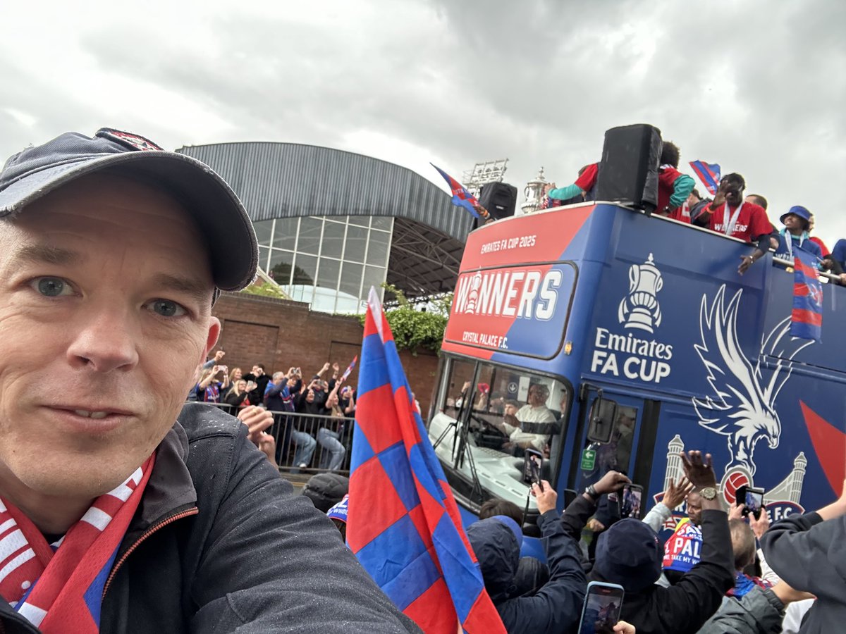 Ian Morris tweet media