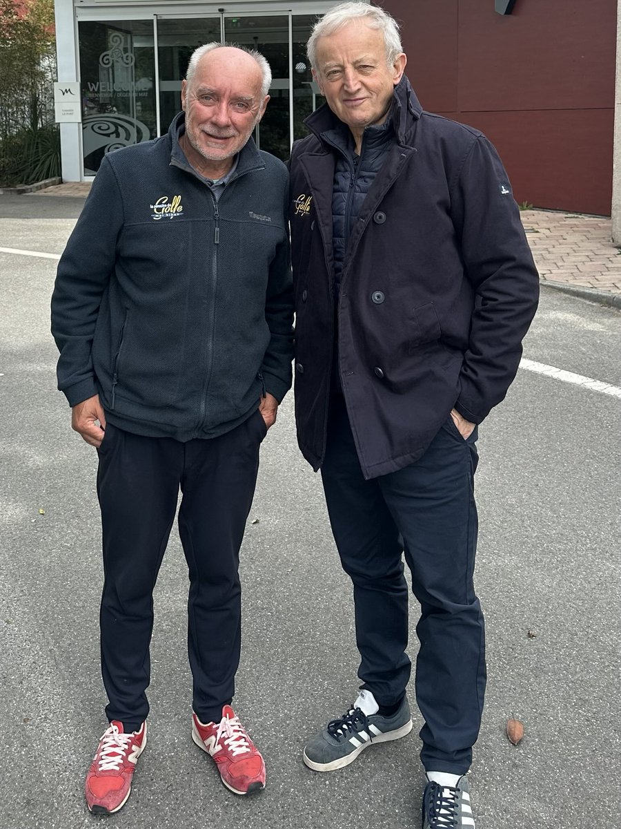 ⁦⁦⁦<a href="/AmelieFusil/">Fusil Amelie</a>⁩ ⁦<a href="/bertrandrig1/">bertrand riguidel</a>⁩ ⁦<a href="/RomainClergeat/">romain clergeat</a>⁩ <a href="/MairieDeVannes/">Mairie de Vannes</a>⁩.Coup d’envoi de @semaine _golfe : 1400 voiliers, de la gabare au brick &amp; goëlettes Accueil de Yann Queffelec, parrain par Thierry Verneuil président. Anne-Claire Coudray est la marraine.