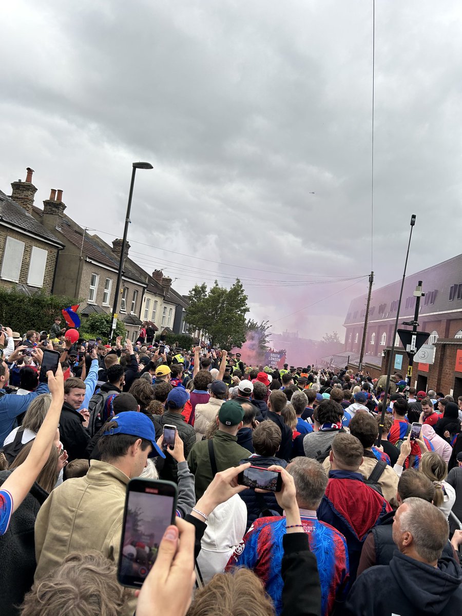 Ian Morris tweet media