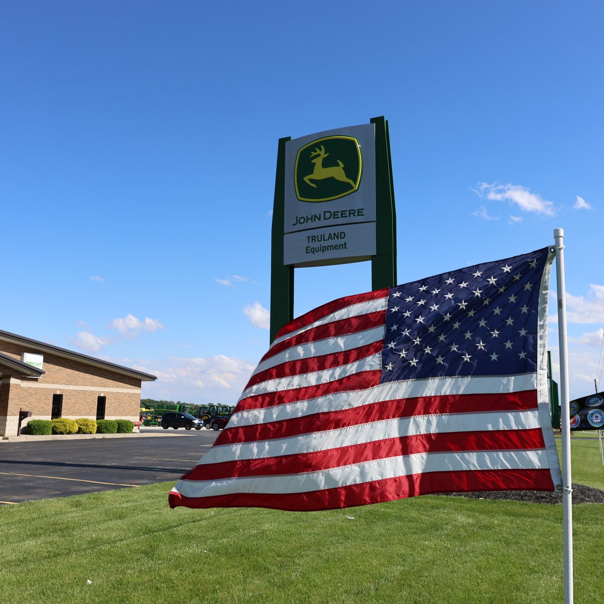 This Memorial Day, we pause to honor and remember the brave men and women who gave their lives in service to our country. Their sacrifice is the foundation of our freedom. 

#MemorialDay #HonorAndRemember #TrulandEquipment