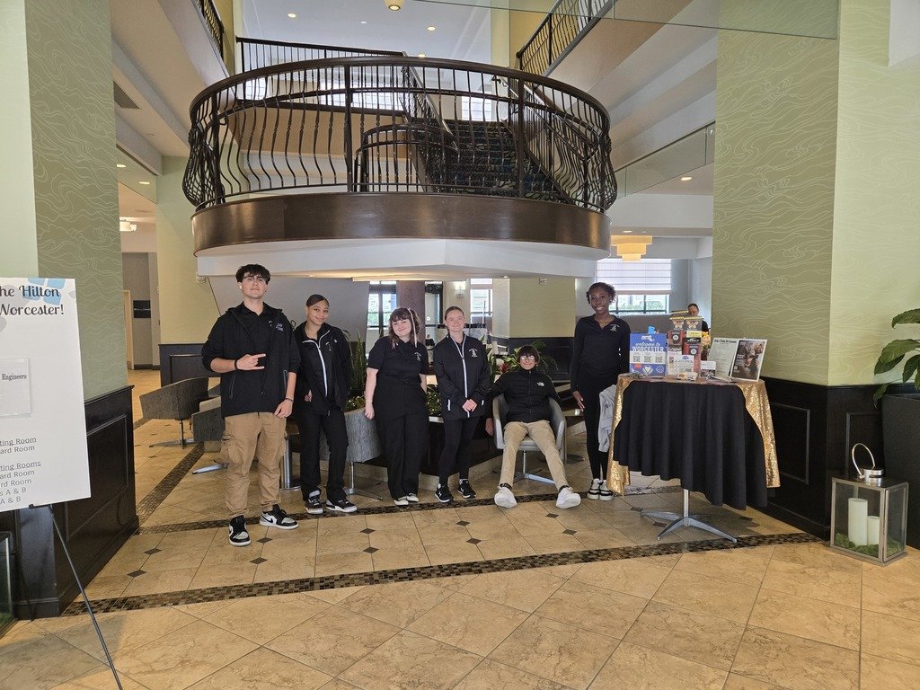 wteagles's tweet photo. Our hospitality students had an unforgettable experience at Hilton! From behind-the-scenes of food & beverage operations to witnessing the power of teamwork and attention to detail, it was a day full of valuable insights.
#Hospitality #Teamwork #FutureLeaders #TechPride #WTHS https://t.co/m8t1Sbpf4H