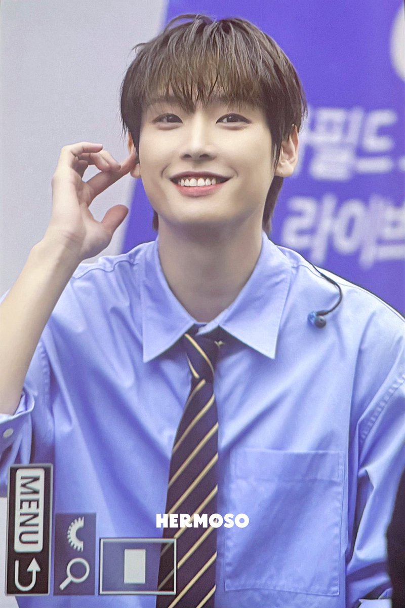 インソンさんっていつも初恋の風吹かせてる😭