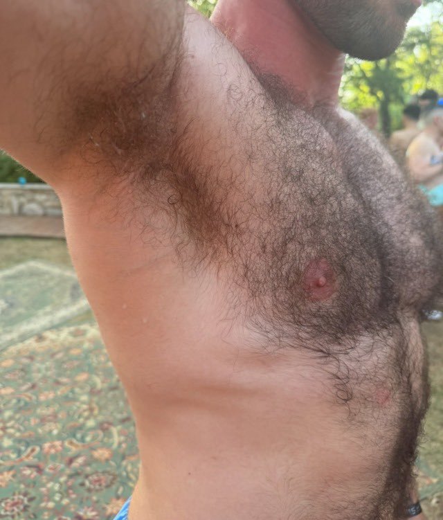 TexasJox's tweet photo. Bro let me sniff. Come on. No one is watching…. Deep inhale.  Bury your face in his sweaty pits https://t.co/N8VaxGI6P7