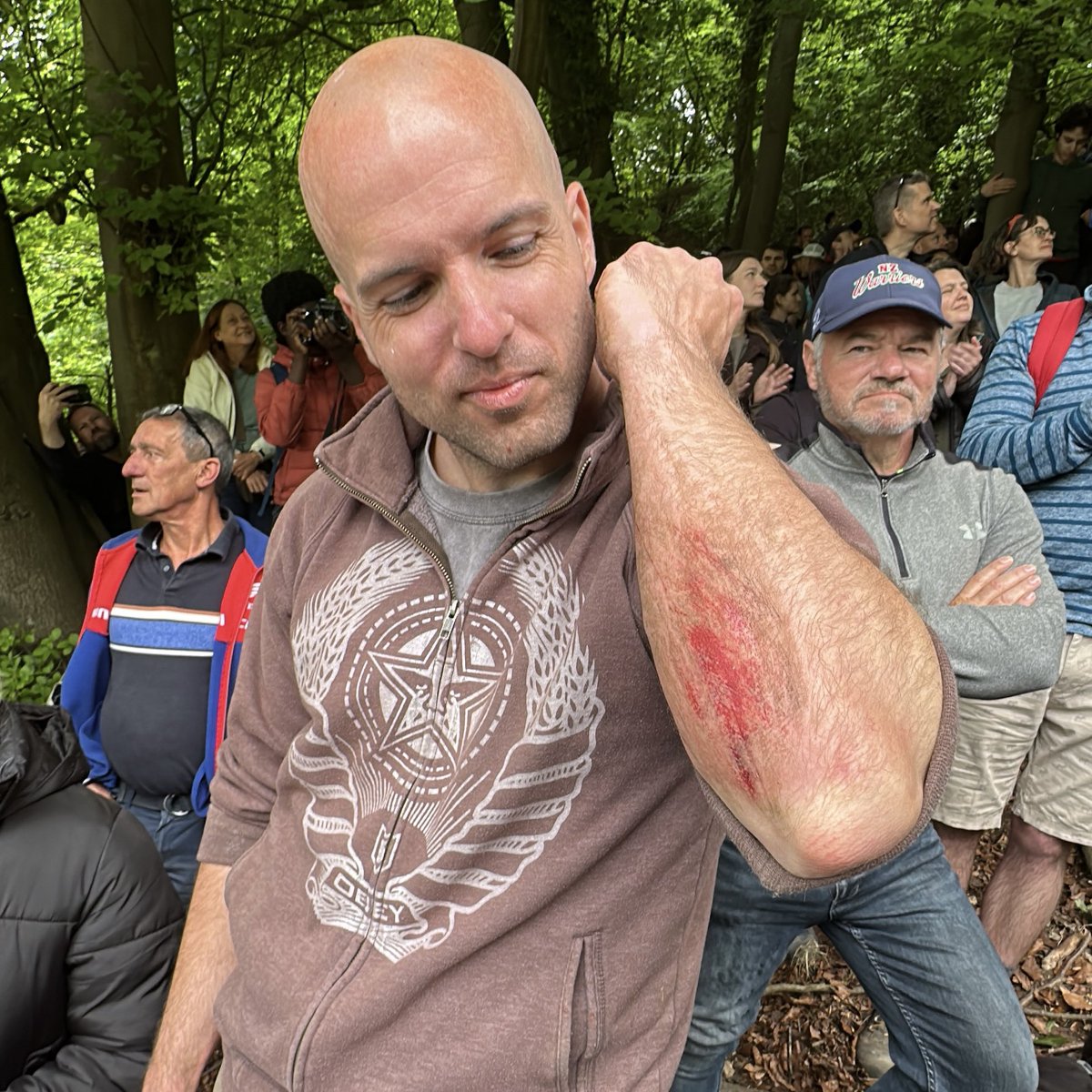 FitMCAlt tweet media