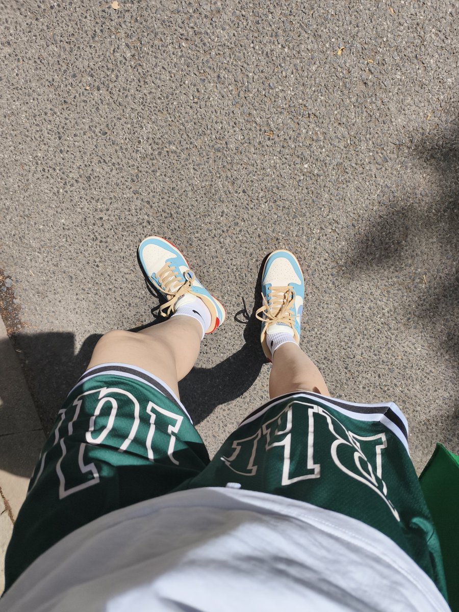 xx91100560's tweet photo. 能遇到圈子里聊天分享的朋友🧑‍🤝‍🧑吗#常州#反差 https://t.co/l8Tp9dZ1kJ
