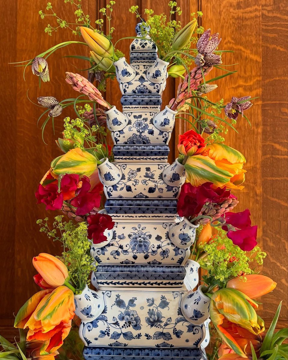 Voor een speciale gelegenheid hebben wij in de residentie van de ambassadeur van Nederland in Parijs prachtige Nederlandse bloemen gestyled!

#fetederoi #koningsreceptie #kingsreception #koningsdag #royal #koninklijk