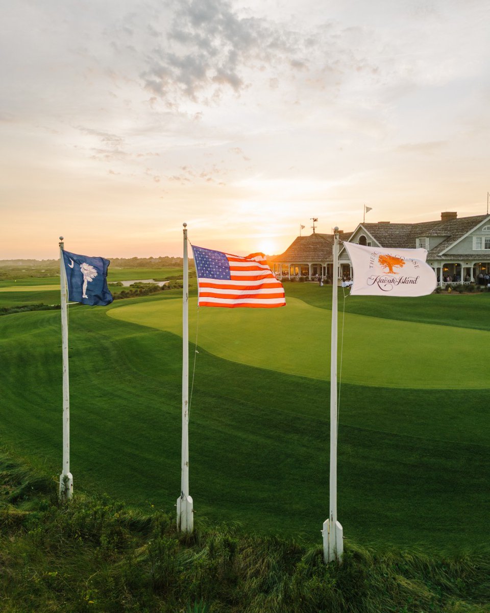 Today we honor the bravery of those who made the ultimate sacrifice. 🇺🇸 

📷 @aaronandjillian