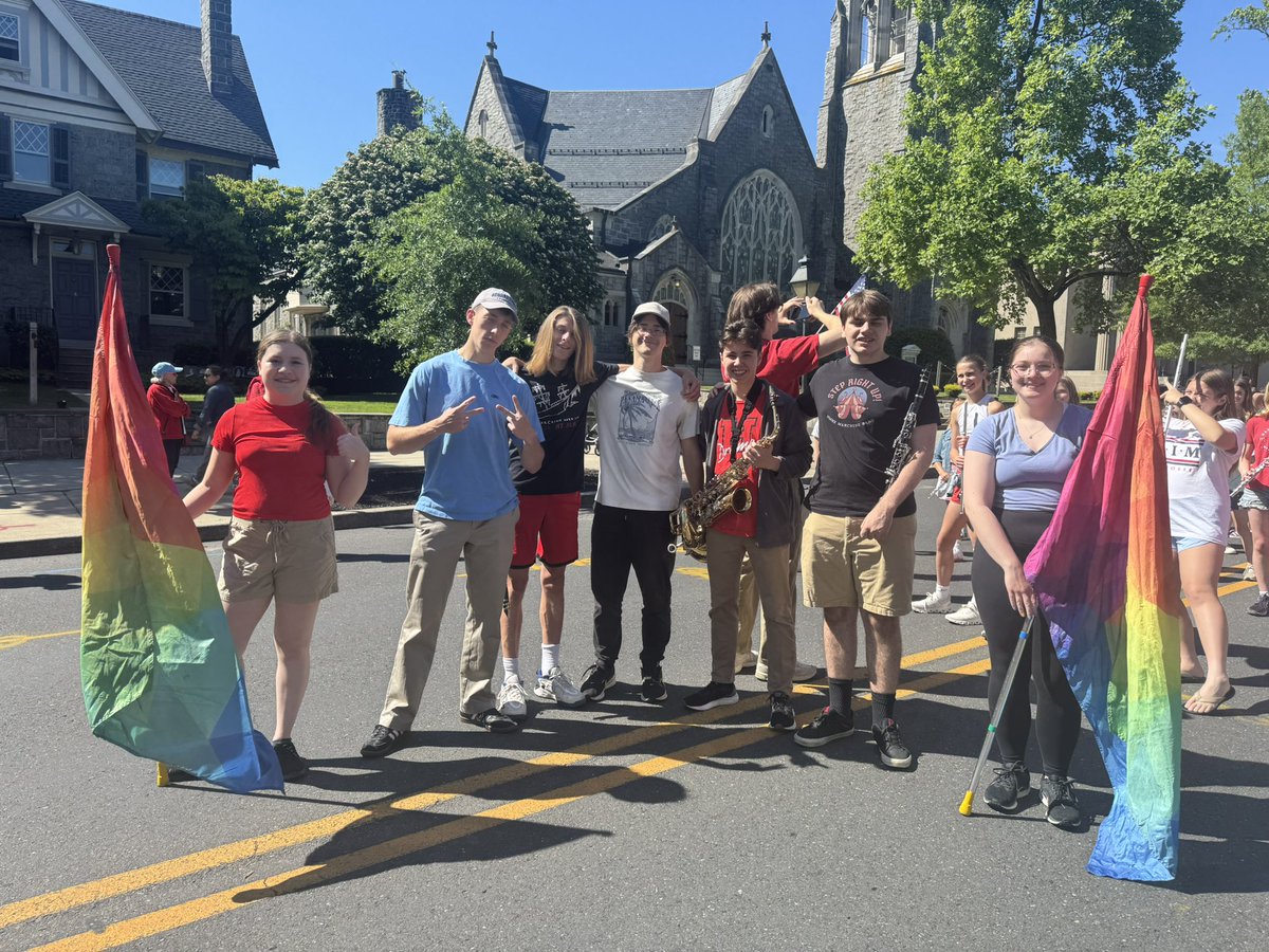 HMHS Marching Band tweet media