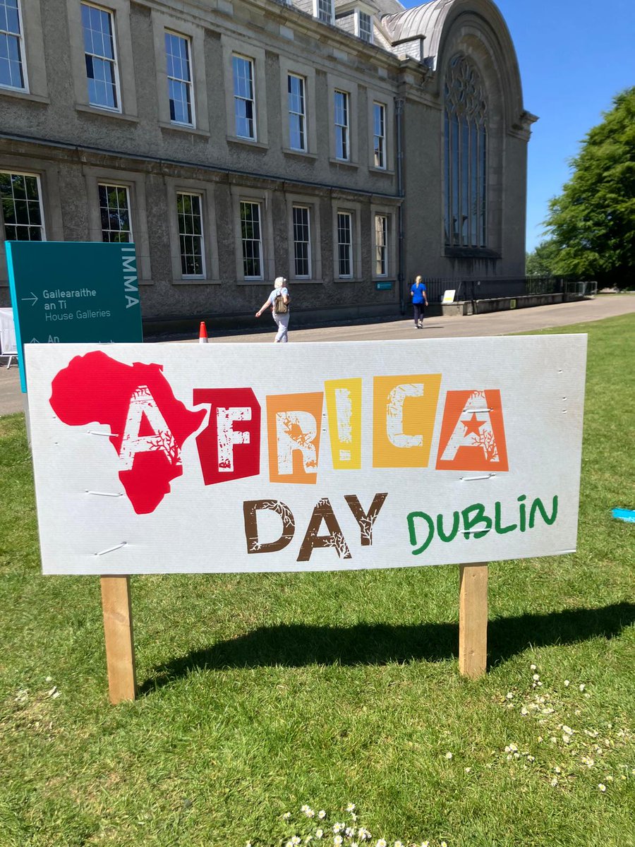 ReheatzSDG's tweet image. Happy #AfricaDay2025 from REHEATZ! Team member Eleanor M-U attended the Dublin City celebrations at @rhkopw, where there were performances all day (no nshima, but her food does have a clue about REHEATZ' next visit👀). Thank you to @Irish_Aid for organising the event!