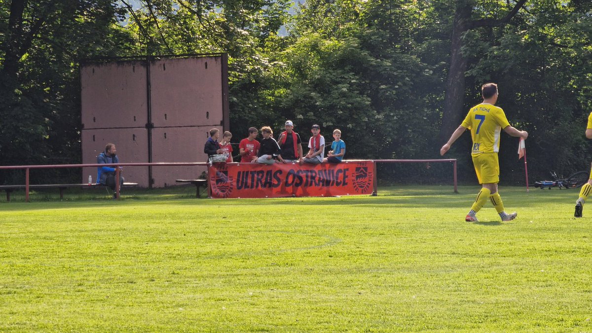 SzpilNa's tweet image. Z cyklu "Ligowe Granie" - 6 liga Czeska
TJ Sokol Ostravice 2:3 SK Tìcha
🗓️: 24.05.2025
🕧: 17:00
🇨🇿️️️️: Moravskoslezský | 1.A třída sk. B
🏟️: Sokol Ostravice Hriste
⚽: Fotbal Sokol Ostravice vs. SK Ticha
📇: 2:3
🎫: 30 KČ
💪: ~200
🗻: 21km, Lysa Hora 1323m.n.p.m.