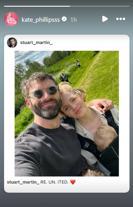 CL65839278's tweet photo. My heart is full....❤️🥲❤️🥲❤️🥲
I need them together in a romcom ...now!🙏🙏
#KatePhillips
#StuartMartin
#MissScarletANDTHEDUKE
#WillizaREUNITED https://t.co/z9oHPIIDsh