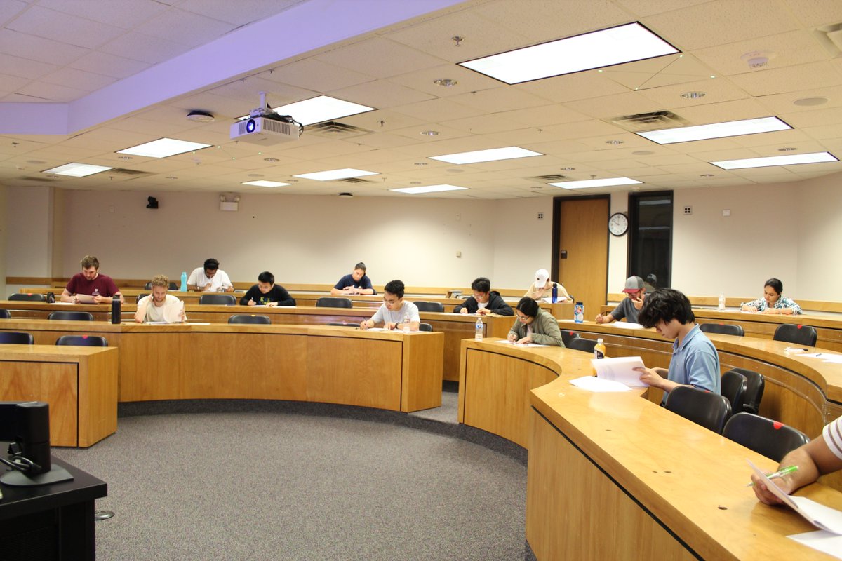 TAMUstats's tweet image. π Qualifying Exams Week = crunch time for our PhD STAT AGβs!
Exams on May 19 & 21, powered by good food and sharp minds. π§ π₯
Big cheers and good luck - youβre crushing it! ππͺ
#TAMU #TAMUstats #Statistics #QUALS #PhD
