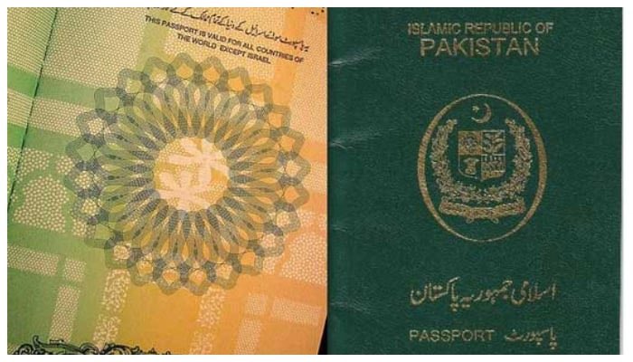 MansurQr's tweet photo. Big win for Pakistan! 🇵🇰
Kuwait lifts visa ban after 19 years, work, family, tourist &amp; business visas now open.
New doors of opportunity for skilled Pakistanis! ✈️🌍 https://t.co/PSGKcsi4sG