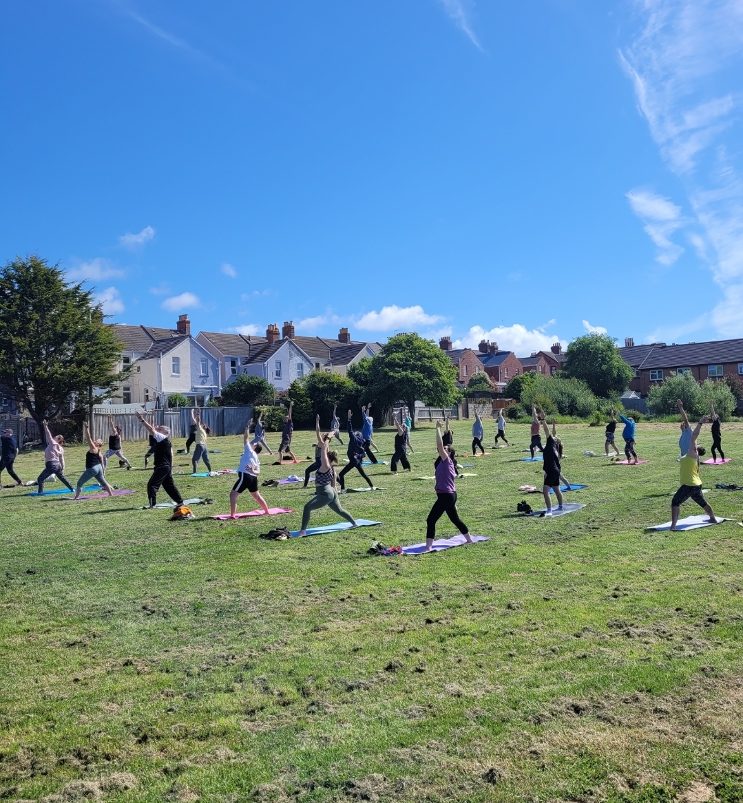 WeymouthWTC's tweet image. 🤩 Exiting news! We are delighted to share that starting on Sunday 1st June, FREE yoga sessions will be taking place at The Marsh, Weymouth between 9.30 and 10.30am.

#YogaAtTheMarsh #Greenspaces #GetActive #Wellbeing #WeymouthTownCouncil