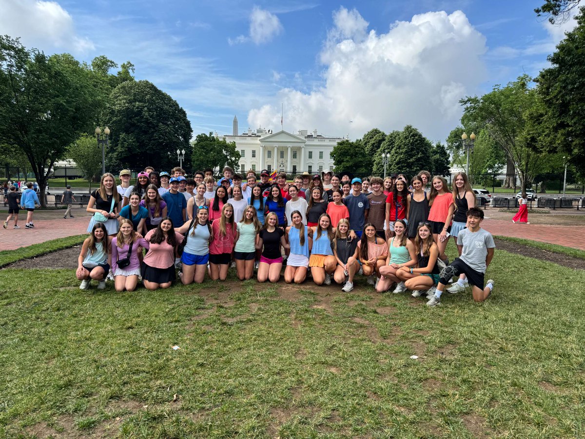 StTimsRaleigh's tweet photo. 8th-grade Titans traveled to Washington, D.C., to explore monuments, museums, national landmarks, and support the Carolina Hurricanes 🏒 during the playoffs! The trip was not complete without a stop at Kings Dominion!

#sts #WashingtonDC #CarolinaHurricanes #KingsDominion https://t.co/Ylg1G3jCNX