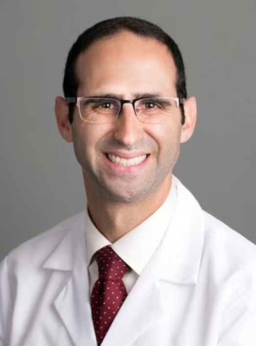 touchONCOLOGY (@touchoncology) on Twitter photo 🎯 “The patient always comes first – that lesson guides every decision I make.”
Dr Ari Rosenberg (<a href="/UChicagoMed/">UChicago Medicine</a>) shares how personalised, biomarker-driven care is transforming head and neck cancer outcomes.
🔗 touchoncology.com/insight/future…
#HeadAndNeckCancer #Oncology #CancerCare 🎯 “The patient always comes first – that lesson guides every decision I make.”
Dr Ari Rosenberg (<a href="/UChicagoMed/">UChicago Medicine</a>) shares how personalised, biomarker-driven care is transforming head and neck cancer outcomes.
🔗 touchoncology.com/insight/future…
#HeadAndNeckCancer #Oncology #CancerCare