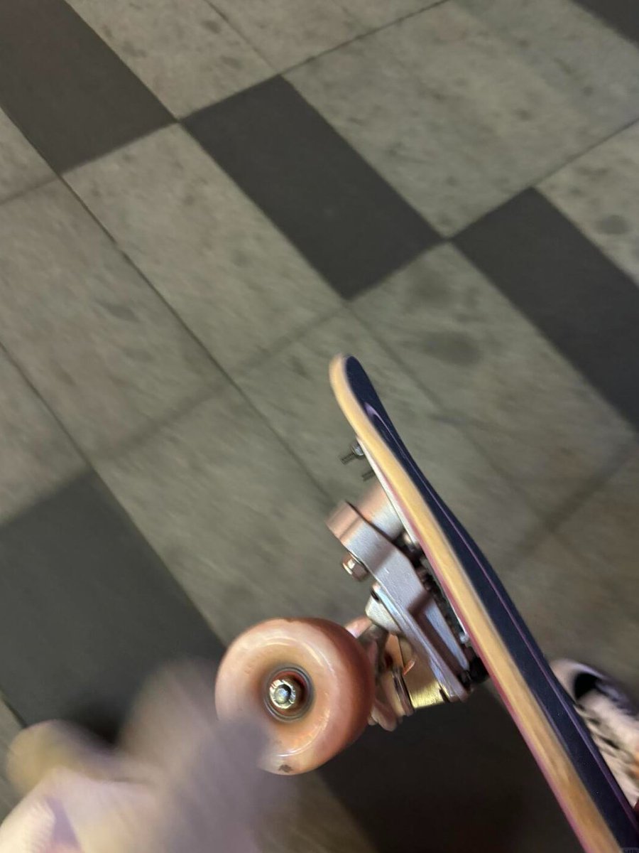 今日はスケートボードに行きましたか?