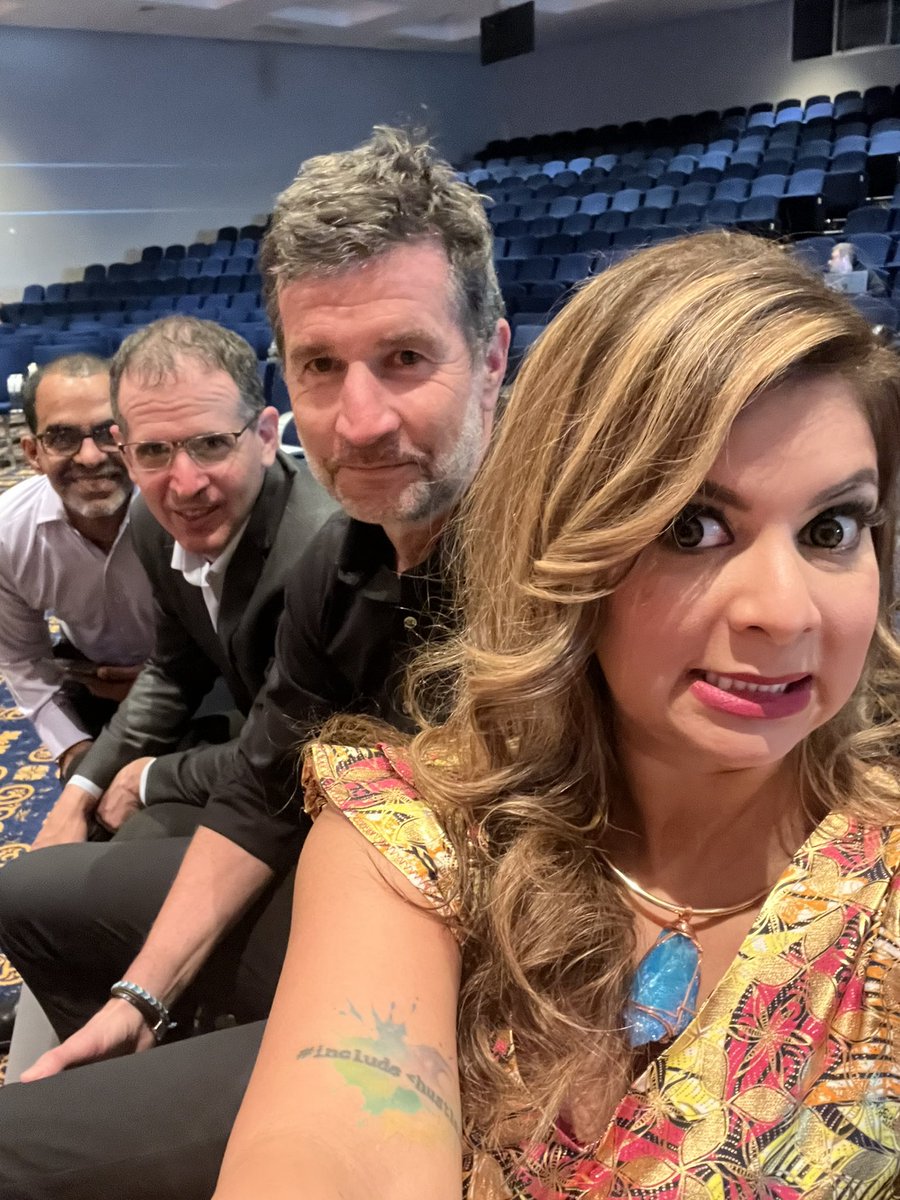 Okay it’s now time for my favorite rigmarole of the year: #DynamicsMinds!

This year’s keynote rehearsal is in progress and we’re all asking: What on earth will happen this time?😅

⚠️Will we be explaining Responsible AI principles while playing a triangle?

🎈Will we be