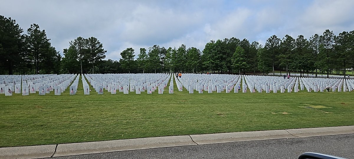 ejblues1952's tweet image. This is why we have Memorial Day. #RememberTheFallen #MemorialDay