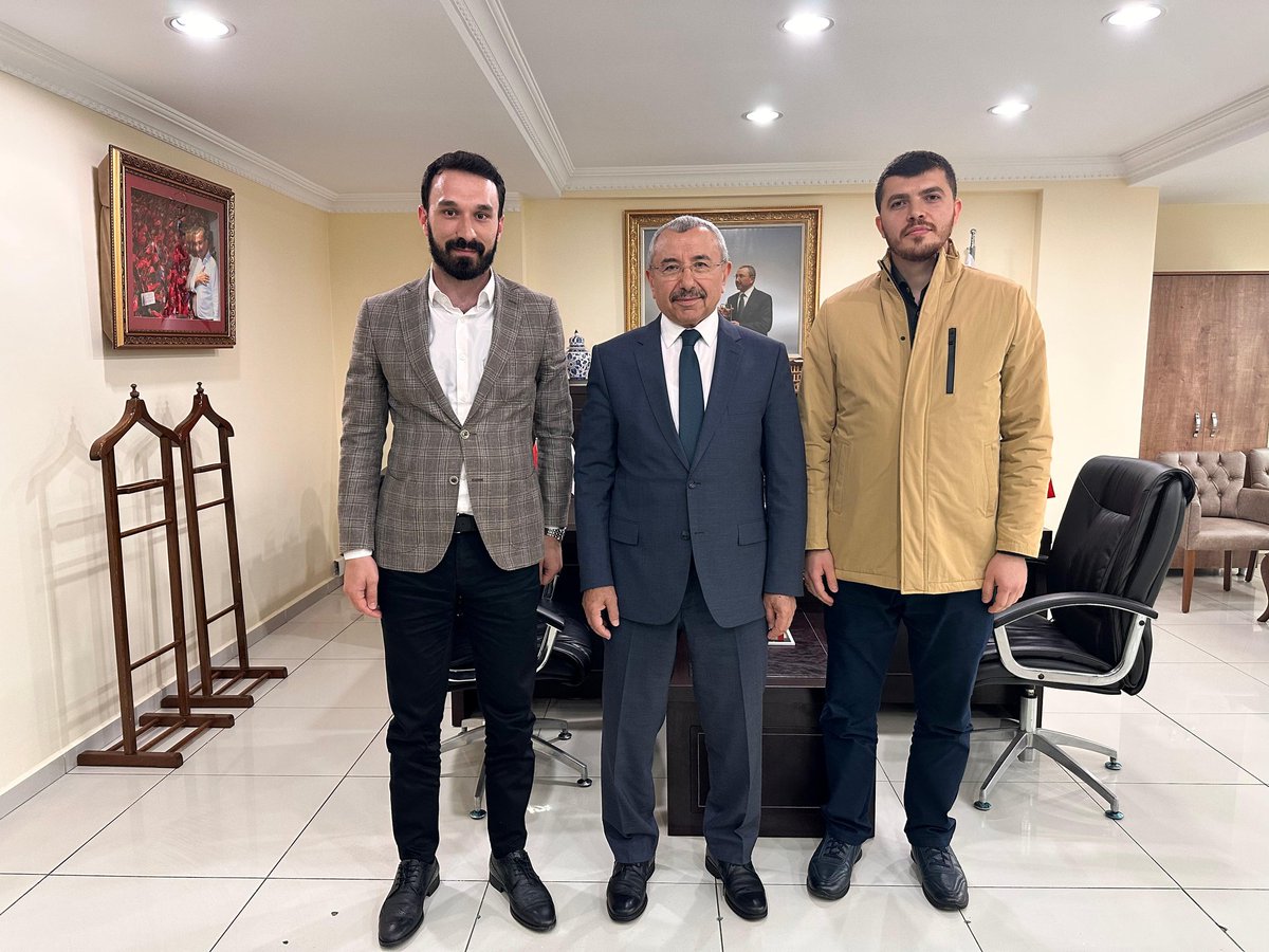Ak Parti İstanbul Milletvekilimiz Sayın İsmail Erdem'i ziyaret edip tecrübelerinden istifade ettik. Misafirperverliği ve hoş sohbetinden ötürü  teşekkür ederiz
<a href="/bbismailerdem/">İsmail Erdem</a>