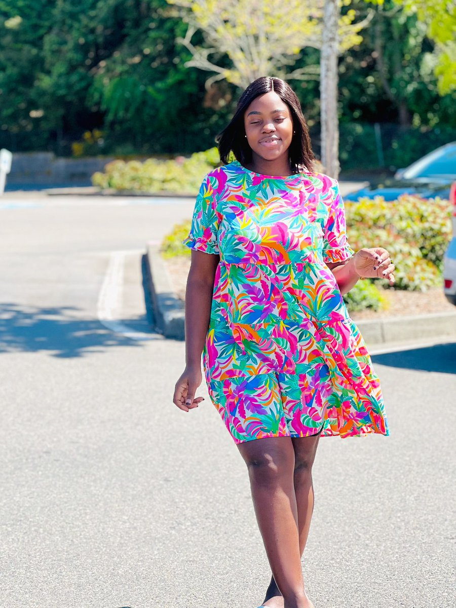 precious_remmie's tweet image. Not me wearing one of my maternity dress to the store😂I actually miss those days when your just free no stress of looking good at all🙃meanwhile who else notices am becoming light?🫣Was I not showering right before or??koz yooo🤣🤣🤣🤣