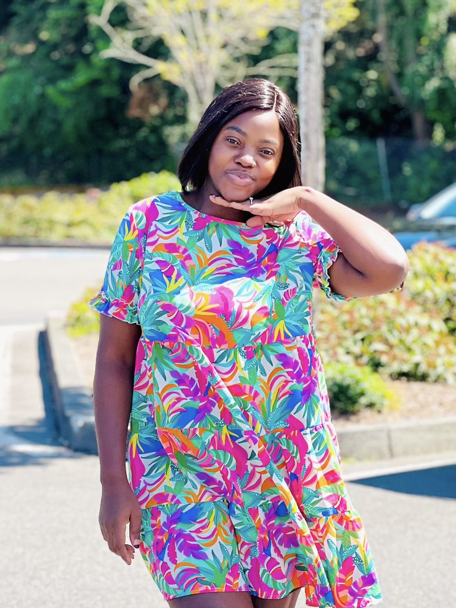 precious_remmie's tweet image. Not me wearing one of my maternity dress to the store😂I actually miss those days when your just free no stress of looking good at all🙃meanwhile who else notices am becoming light?🫣Was I not showering right before or??koz yooo🤣🤣🤣🤣