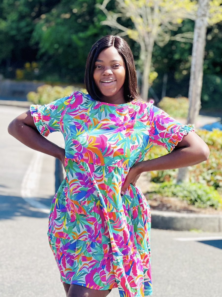 precious_remmie's tweet image. Not me wearing one of my maternity dress to the store😂I actually miss those days when your just free no stress of looking good at all🙃meanwhile who else notices am becoming light?🫣Was I not showering right before or??koz yooo🤣🤣🤣🤣