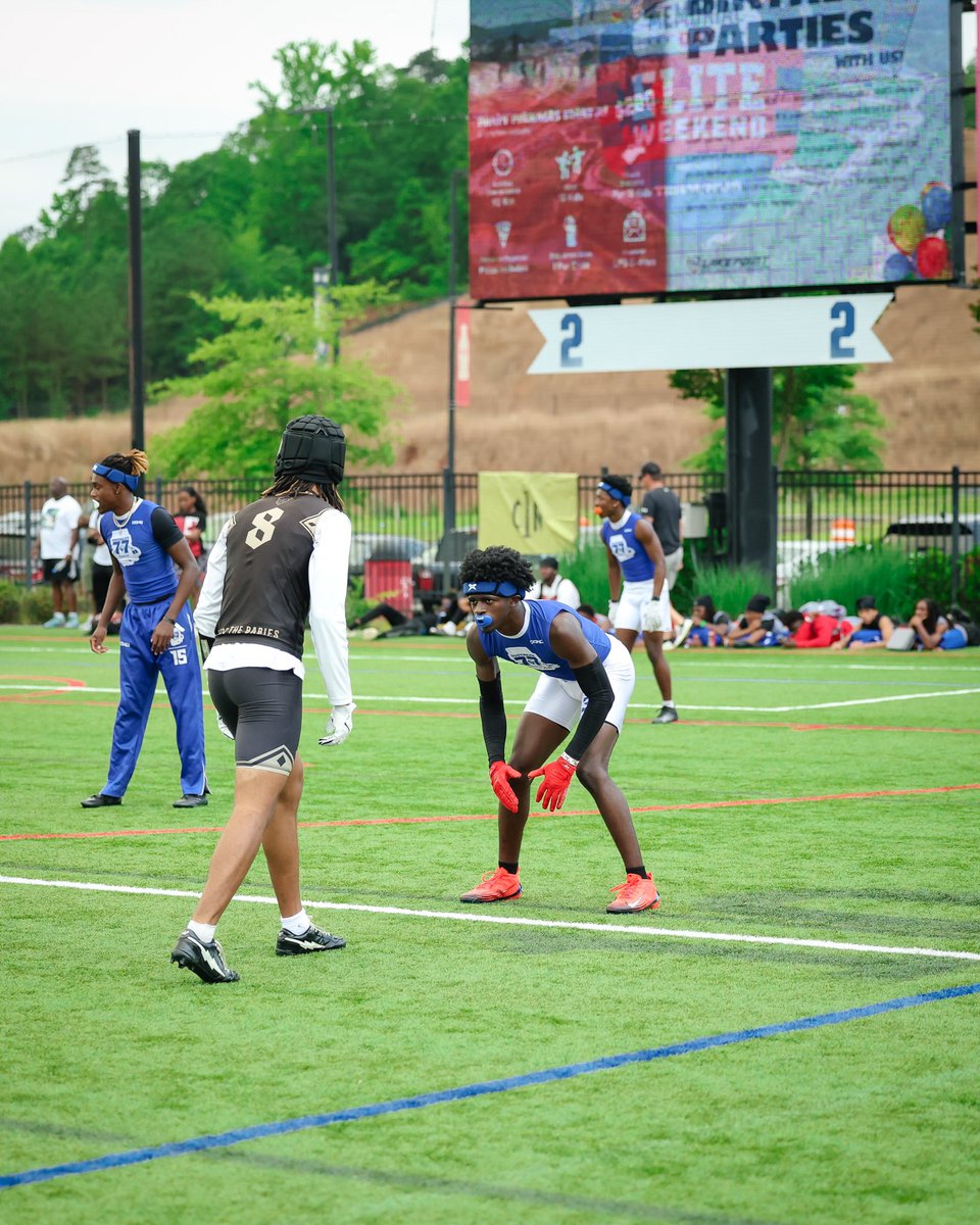 OverlyEJAY's tweet image. Great 7v7 season with @_SouthernXpress @byron_devinner can't wait for next season! Time to get ready for summer workouts and 7v7 with @RamsayFootball. Also had great reps against 5 ⭐️Aaron Gregory, no catches allowed.@jbwoodall271 @SpeedyDobbs14 @QuincyJenkins14